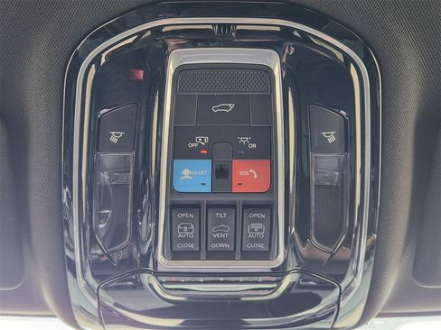 Certified 2024 Jeep Grand Cherokee Summit w/ Adv Protech Group IV image 37