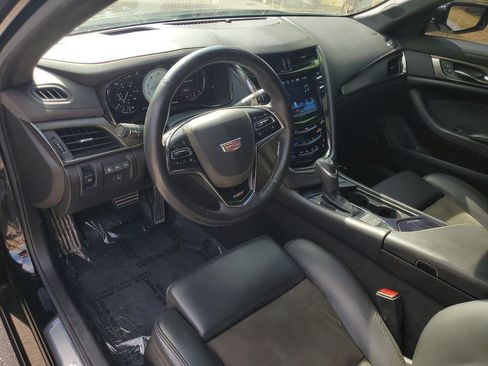 Used 2017 Cadillac CTS V w/ Luxury Package image 28