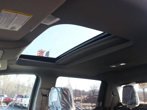 New 2026 GMC Sierra 1500 Elevation w/ Elevation Premium Package image 16