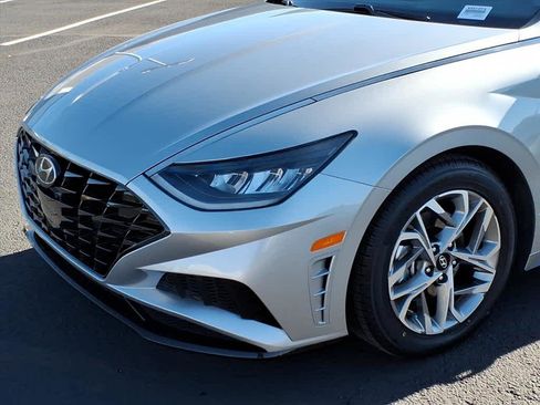 Used 2020 Hyundai Sonata SEL w/ Convenience Package image 2