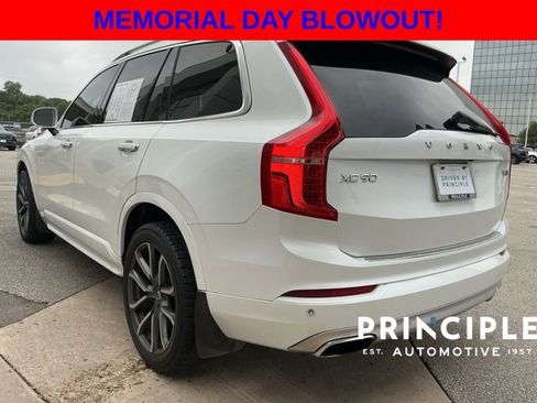 Used 2016 Volvo XC90 T6 Momentum w/ Momentum Plus Package AWD/4WD image 9