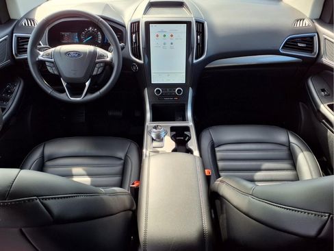 Used 2024 Ford Edge SEL w/ Convenience Package AWD/4WD image 12