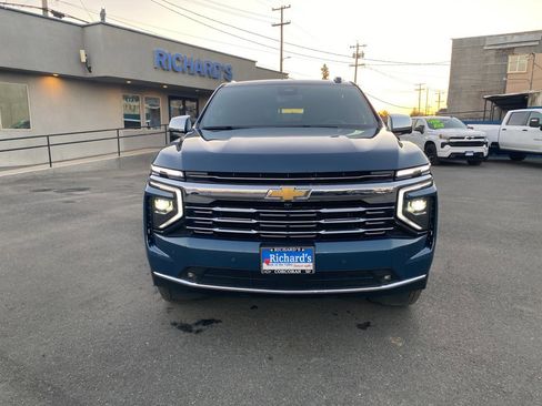 Used 2025 Chevrolet Suburban Premier image 13