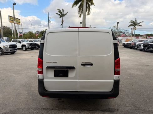 Used 2020 Mercedes-Benz Metris w/ Safety Package image 4