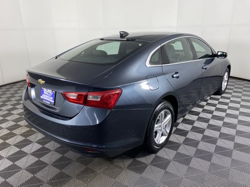 Used 2020 Chevrolet Malibu LS FWD image 6