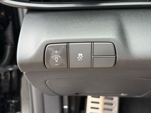 New 2025 Hyundai Elantra Sport image 19