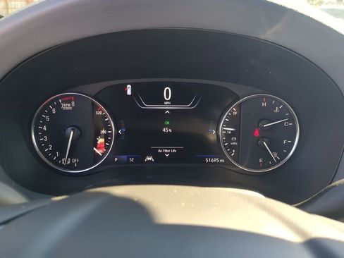 Used 2024 Buick Enclave Premium image 12