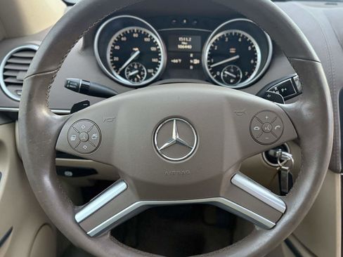 Used 2010 Mercedes-Benz GL 450 4MATIC image 24