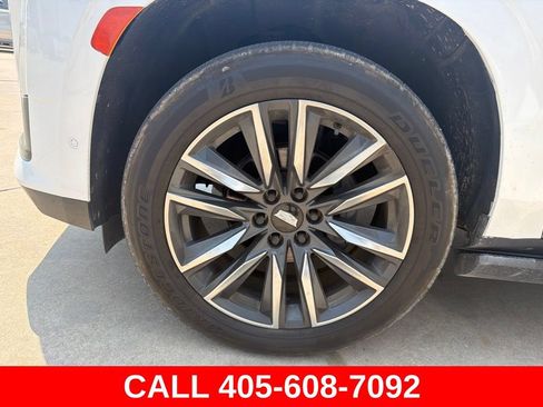 Used 2021 Cadillac Escalade Sport w/ Driver Assist Tech Package AWD/4WD image 9