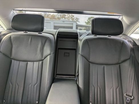 Used 2019 Audi A8 L 3.0T w/ Executive Package image 12