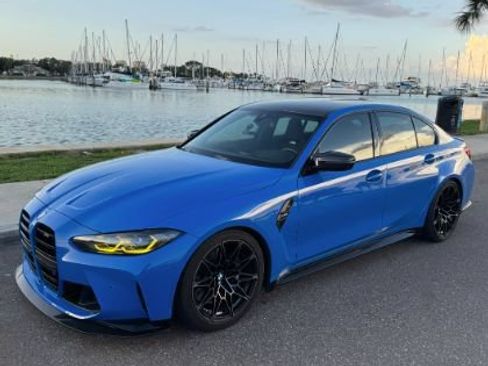 Used 2021 BMW M3 w/ M Carbon Exterior Package RWD image 2