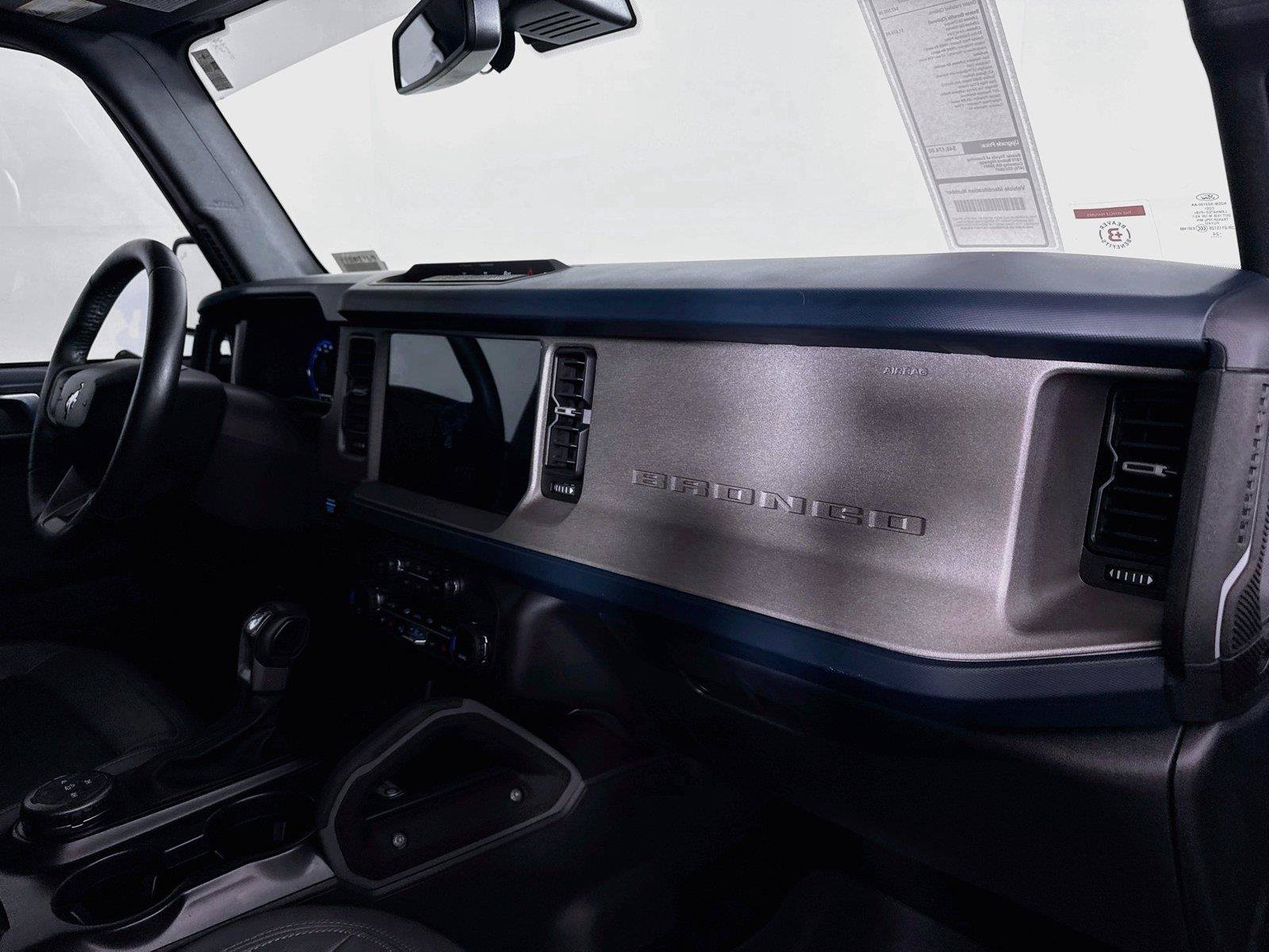 Used 2024 Ford Bronco Outer Banks AWD/4WD image 39
