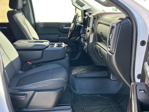 Used 2023 Chevrolet Silverado 2500 LT image 16