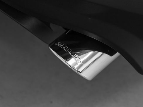 Used 2012 Ford Mustang Shelby GT500 w/ Electronics Pkg image 36