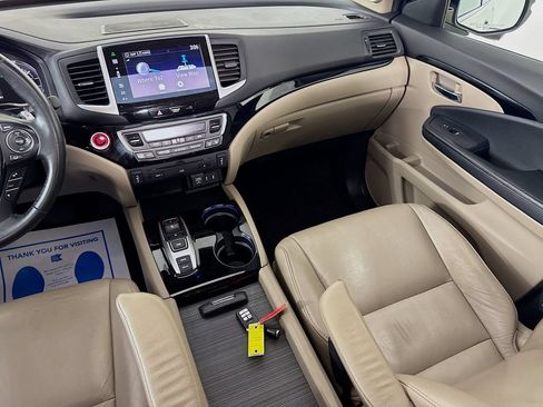 Used 2016 Honda Pilot Touring image 29
