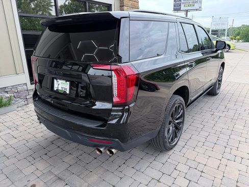 Used 2021 GMC Yukon Denali w/ Denali Premium Package AWD/4WD image 6