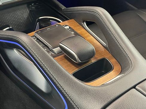 Used 2023 Mercedes-Benz GLE 450 4MATIC image 51