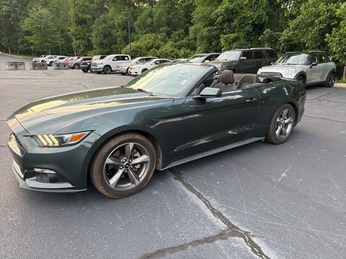 Used 2015 Ford Mustang Convertible w/ Equipment Group 051A RWD image 14