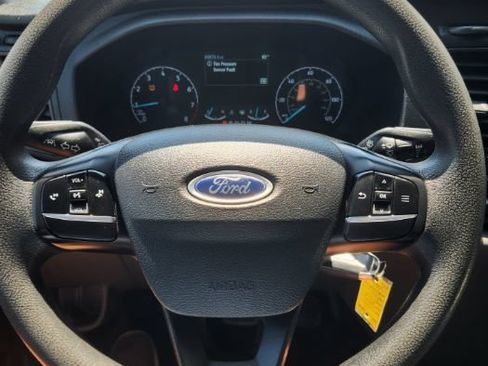 Used 2022 Ford Transit 350 DRW RWD image 19