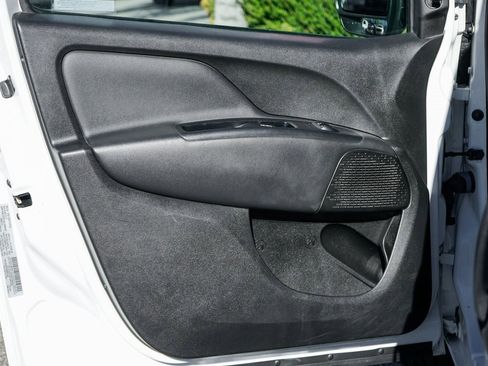 Used 2022 RAM ProMaster City Tradesman image 17