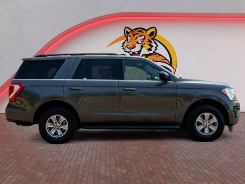 Used 2018 Ford Expedition XL RWD image 4