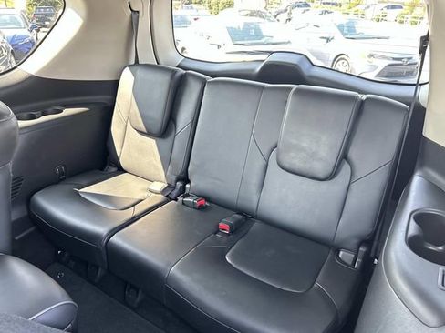 Used 2024 INFINITI QX80 Luxe image 20