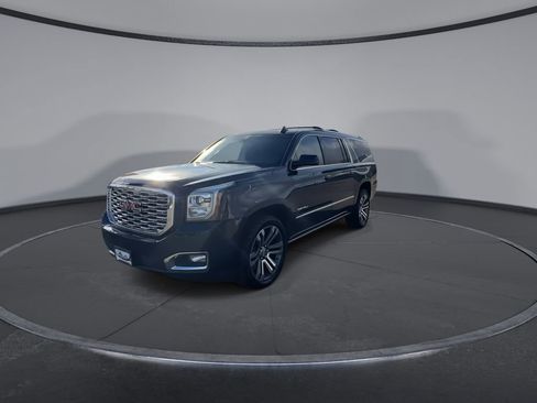 Certified 2019 GMC Yukon XL Denali w/ Denali Ultimate Package image 4