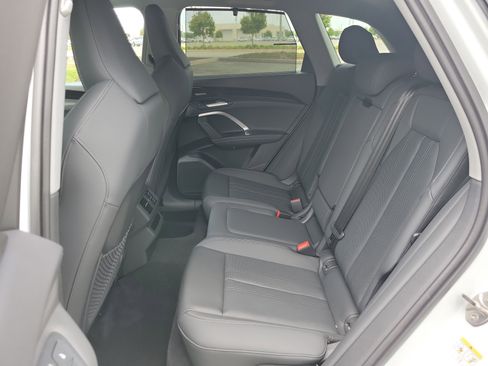 New 2026 Audi Q5 Premium Plus AWD/4WD image 16