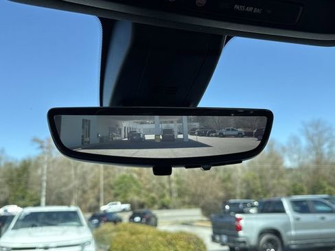 Used 2020 Chevrolet Silverado 3500 High Country w/ Z71 Off-Road Package image 19