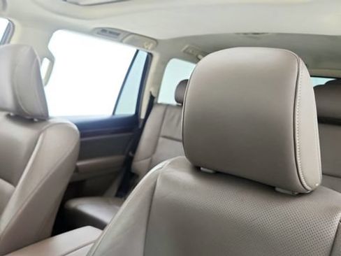 Used 2017 Lexus GX 460 Premium w/ Premium Package AWD/4WD image 49
