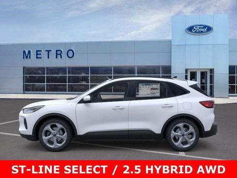 New 2025 Ford Escape ST-Line Elite image 4