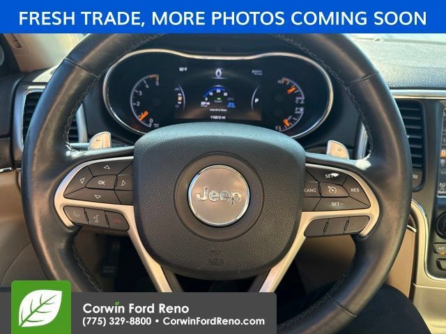 Used 2014 Jeep Grand Cherokee Limited w/ Luxury Group II AWD/4WD image 19