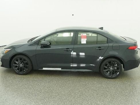 New 2026 Toyota Corolla SE image 3