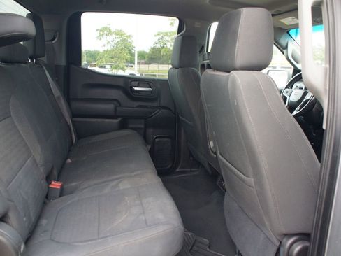 Used 2021 Chevrolet Silverado 1500 LT RWD image 20