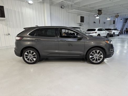 Used 2015 Ford Edge Titanium w/ Equipment Group 302A AWD/4WD image 6
