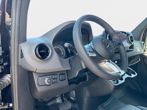 New 2026 Mercedes-Benz Sprinter 2500 image 17