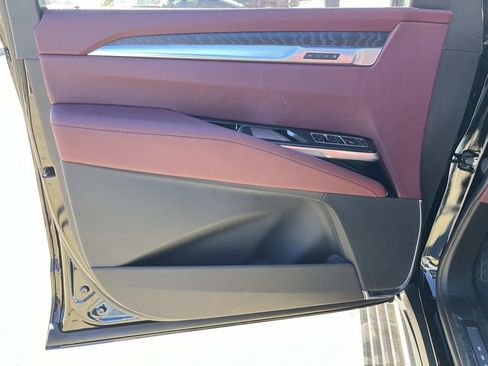 New 2026 Cadillac Escalade Luxury w/ Touring Package image 22