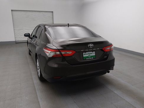 Used 2020 Toyota Camry LE w/ Carpet Mat Package image 6