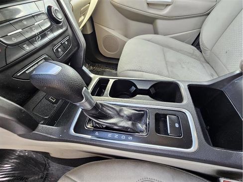 Used 2019 Ford Escape S FWD image 32