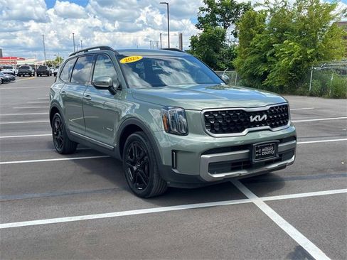 Used 2023 Kia Telluride EX X-Line image 3