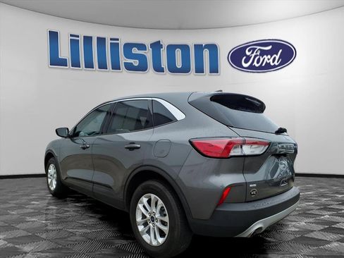 Used 2022 Ford Escape SE w/ Convenience Package image 4