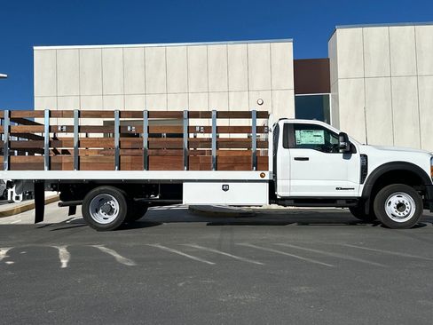 Used 2024 Ford F450 XL image 2