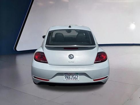 Used 2018 Volkswagen Beetle 2.0T S image 3