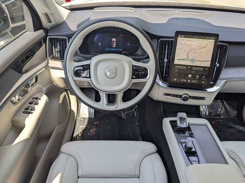New 2026 Volvo XC90 T8 Ultra w/ Protection Package AWD/4WD image 16