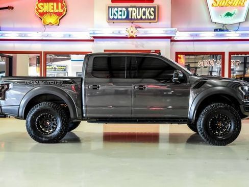Used 2020 Ford F150 Raptor w/ Equipment Group 802A Luxury AWD/4WD image 9