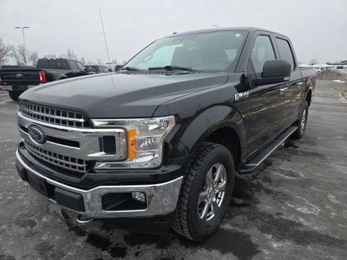Used 2018 Ford F150 XLT w/ Equipment Group 302A Luxury image 13