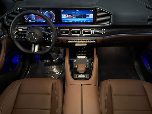 New 2026 Mercedes-Benz GLS 450 4MATIC image 12