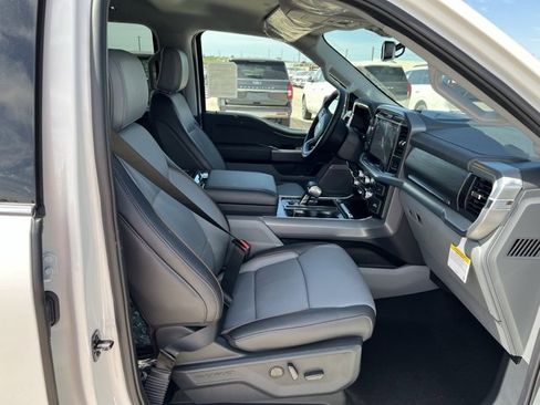 New 2025 Ford F150 Lariat w/ Equipment Group 501A Mid image 11