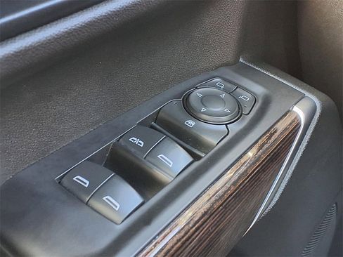 Used 2020 GMC Sierra 1500 Elevation w/ Elevation Value Package image 35