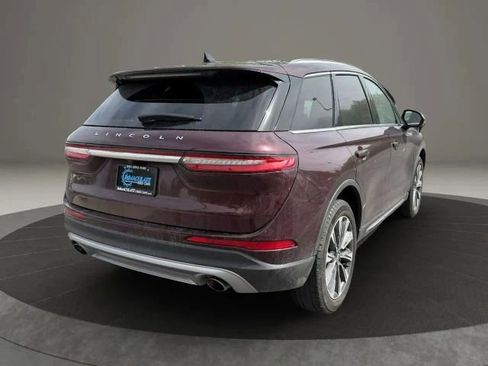 Used 2021 Lincoln Corsair Reserve AWD/4WD image 5